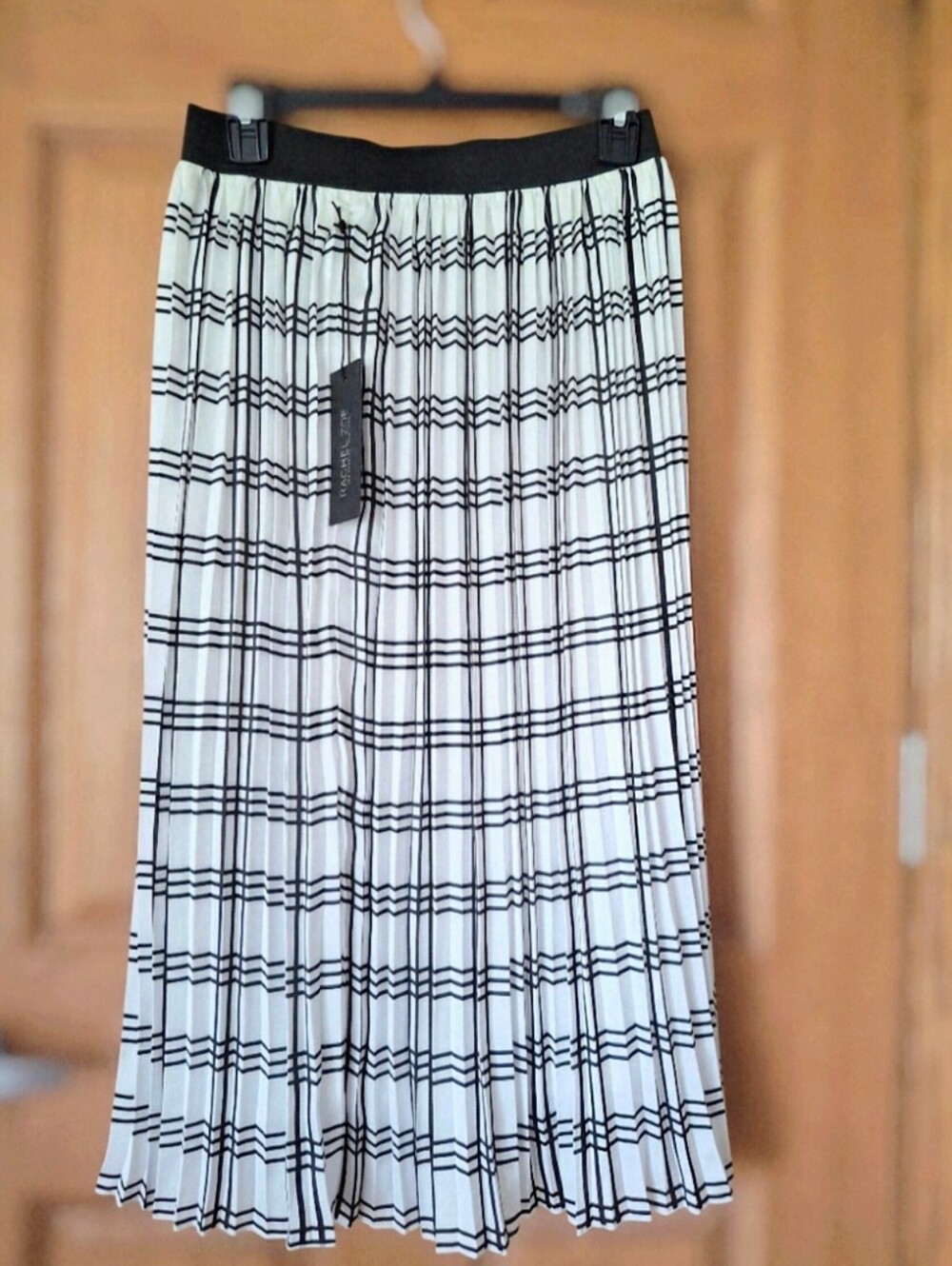 ❌️MARKDOWN!!! NWT Rachel Zoe Black and White Plaid Pleated Midi Skirt